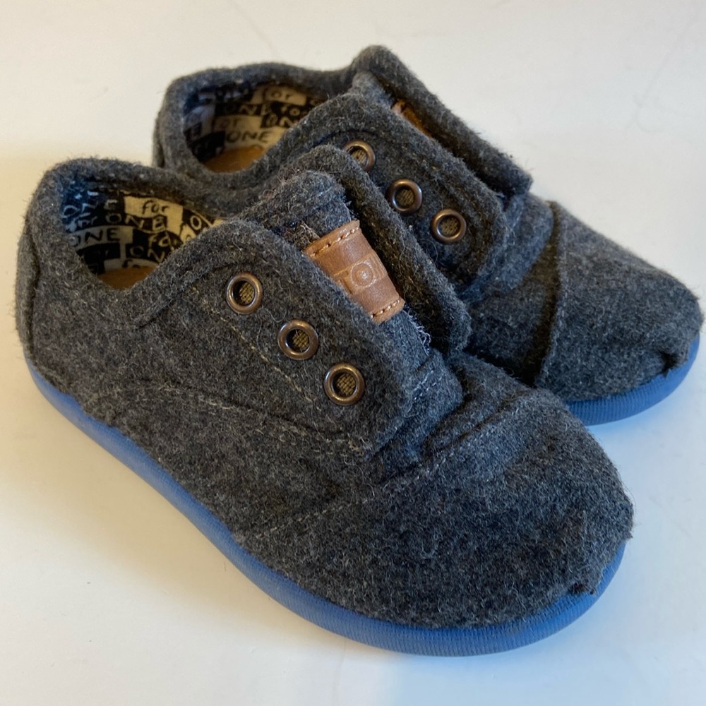 Baby TOMS Felt Shoes with Velcro Closures-Slate Grey
